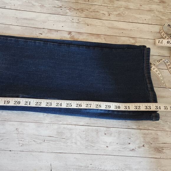 Universal Thread Adaptive Mid Rise Bootcut Jeans in Dk Blue Wash Size 12 NWT - Picture 12 of 12